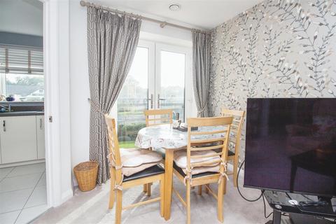 1 bedroom apartment for sale - Deans Park Court, Kingsway, Stafford, Staffordshire, ST16 1GD