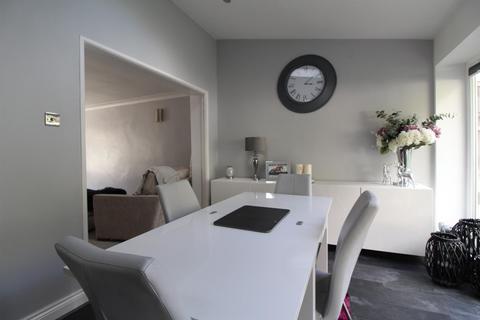 149 Ram Gorse, Harlow, CM20 1QB