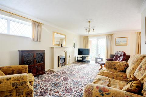 2 bedroom detached bungalow for sale - Kings Road, Sandiacre