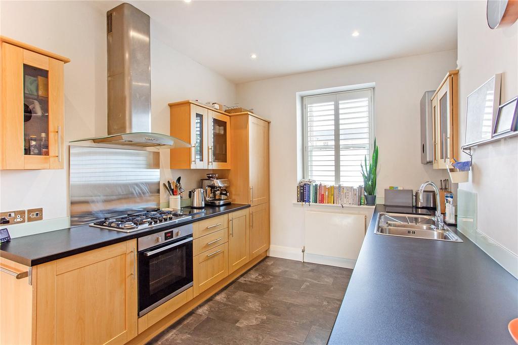 Newbridge Road, Bath, Somerset, BA1 2 bed apartment for sale £475,000