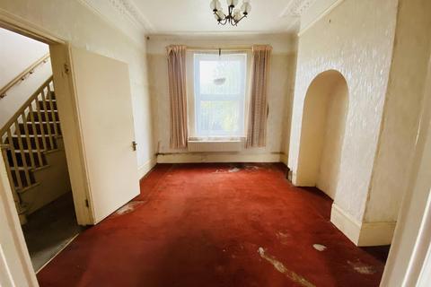 3 bedroom end of terrace house for sale, Fernham Road, Thornton Heath
