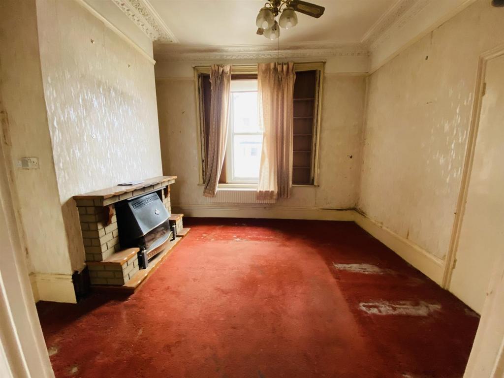 22 fernham road 4.jpg