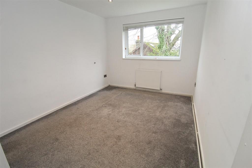 Lounge2.JPG