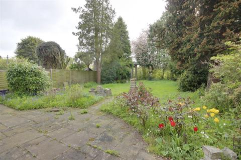 16 Croft Drive, Anlaby, Hull, HU10 7DZ