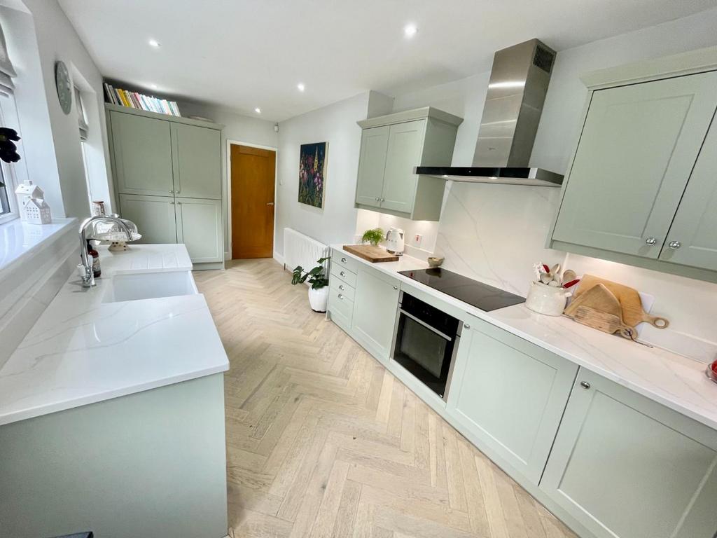 Canberra Road, MartonInCleveland, Middlesbrough 3 bed semidetached