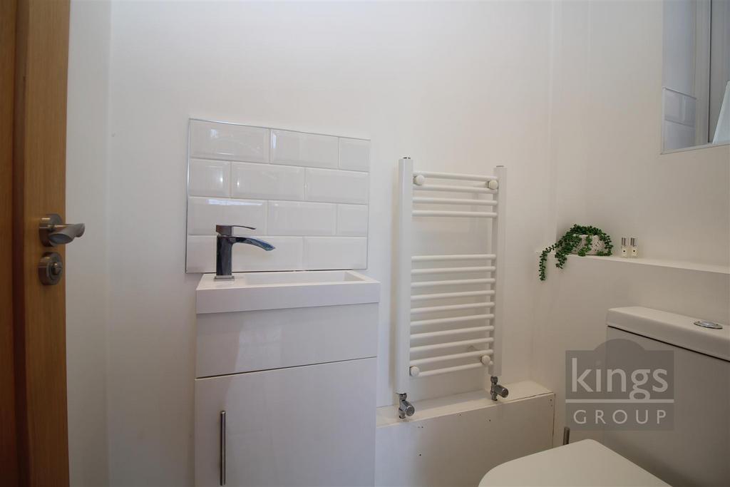 Downstairs Toilet.jpg