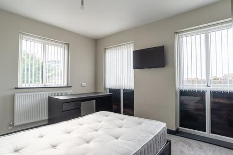 6 bedroom flat to rent, Vauxhall Road, Liverpool