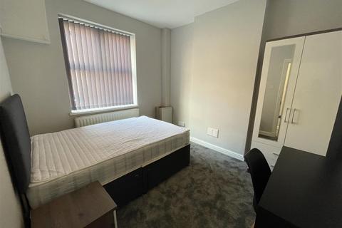 1 bedroom in a house share to rent, 1 Refinery Street, Newcastle ST5