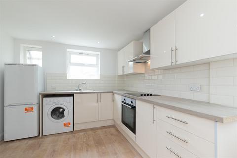 1 bedroom in a house share to rent, 103 Bath Road, Newcastle-under-Lyme ST5