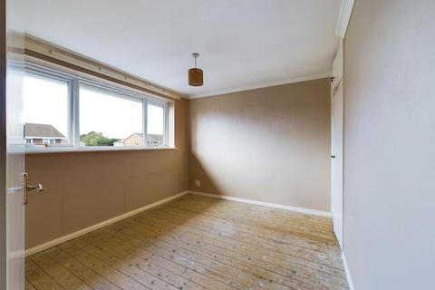 40 Fleetside, West Molesey, KT8 2NF