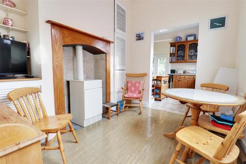 1011 Anlaby Road, Hull, HU4 7PN