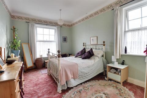 1011 Anlaby Road, Hull, HU4 7PN