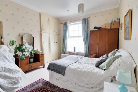 1011 Anlaby Road, Hull, HU4 7PN