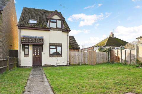 4 Beverley Close, Yapton, Arundel, BN18 0AF