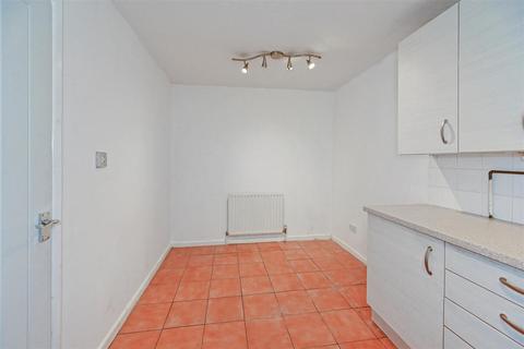 4 Beverley Close, Yapton, Arundel, BN18 0AF