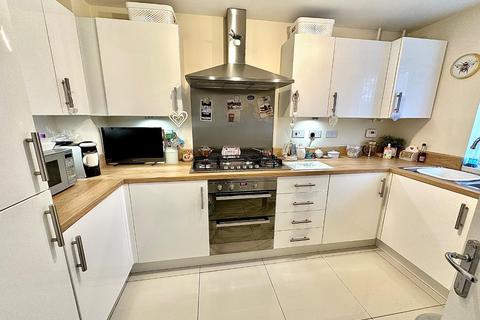 8 Towpath Avenue, Northampton, NN4 9DU