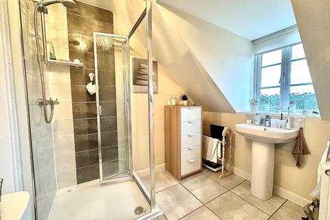 8 Towpath Avenue, Northampton, NN4 9DU