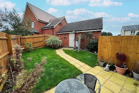 8 Towpath Avenue, Northampton, NN4 9DU