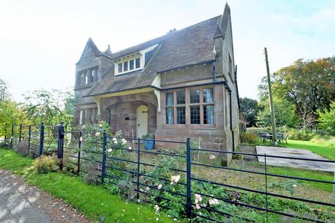 3 bedroom detached house for sale - Nibs Heath, Montford Bridge, Shrewsbury