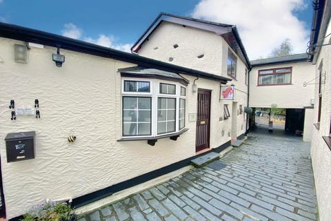 Shop for sale, Ancaster Square, Llanrwst