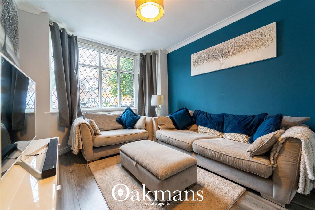 Newborough Grove, Birmingham B28 3 bed semidetached house for sale £