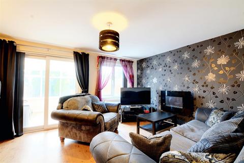 4 Marvyn Close, Nottingham, NG6 9FJ