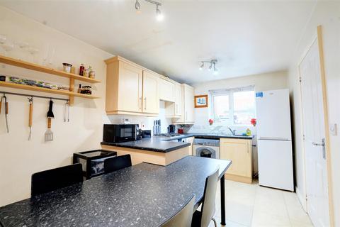 4 Marvyn Close, Nottingham, NG6 9FJ