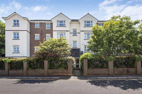 15 Abbotsmead Place, Caversham, Reading, RG4 8BB