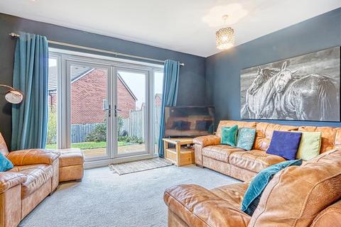 3 bedroom semi-detached house for sale, Tupton Road, Chesterfield S45