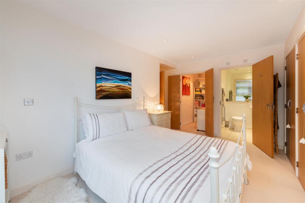52 Whitelands Crescent Lo-13.jpg