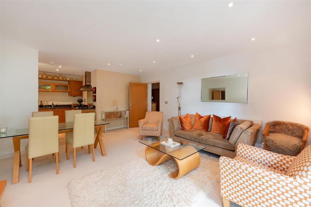 52 Whitelands Crescent Lo-3.jpg