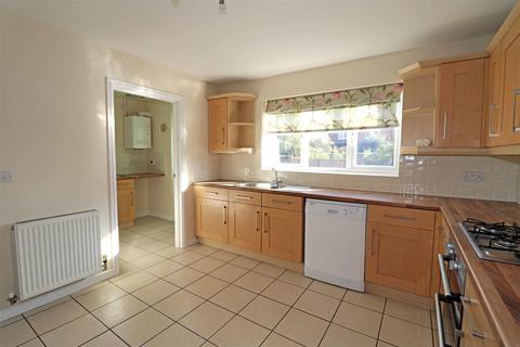 4 Jacombe Close, Warwick, CV34 6JN
