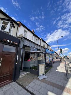 3 bedroom maisonette for sale, London Road, Leigh-on-Sea