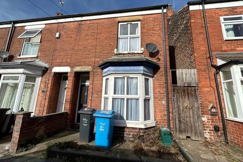 2 bedroom terraced house to rent, Thoresby Street, Hull