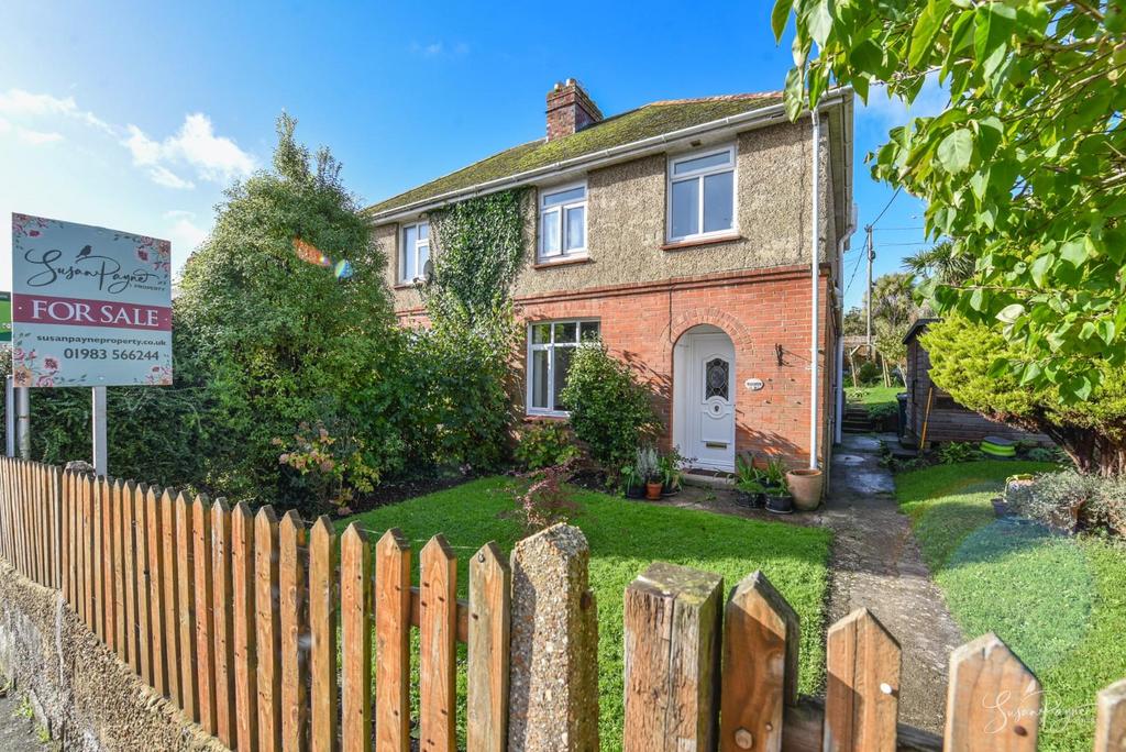 Station Road, St. Helens, Ryde 3 bed semidetached house for sale £