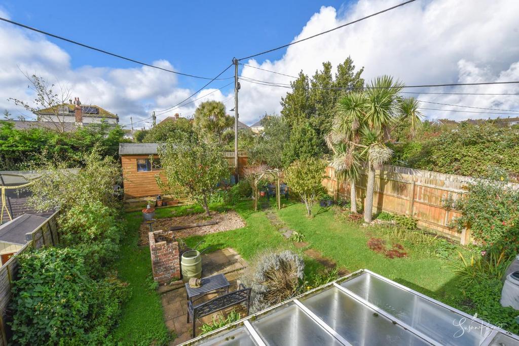 Station Road, St. Helens, Ryde 3 bed semidetached house for sale £