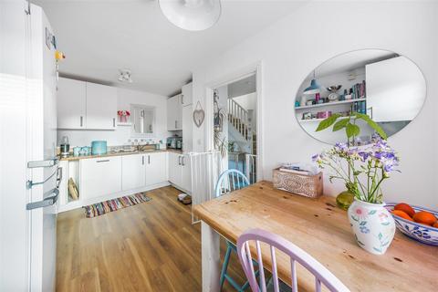 9 Furrow Way, Mickleton, Chipping Campden, GL55 6TW