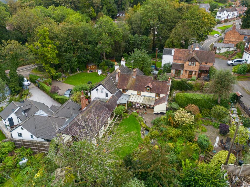 Mount Lane, Clent, Stourbridge 4 bed cottage for sale £650,000