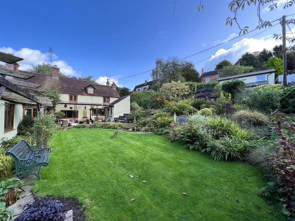 Mount Lane, Clent, Stourbridge 4 bed cottage for sale £650,000