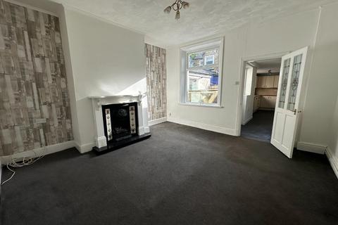 3 bedroom terraced house for sale, Burnley Road, Colne