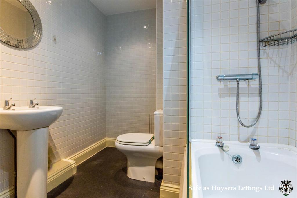 Bathroom/w.c