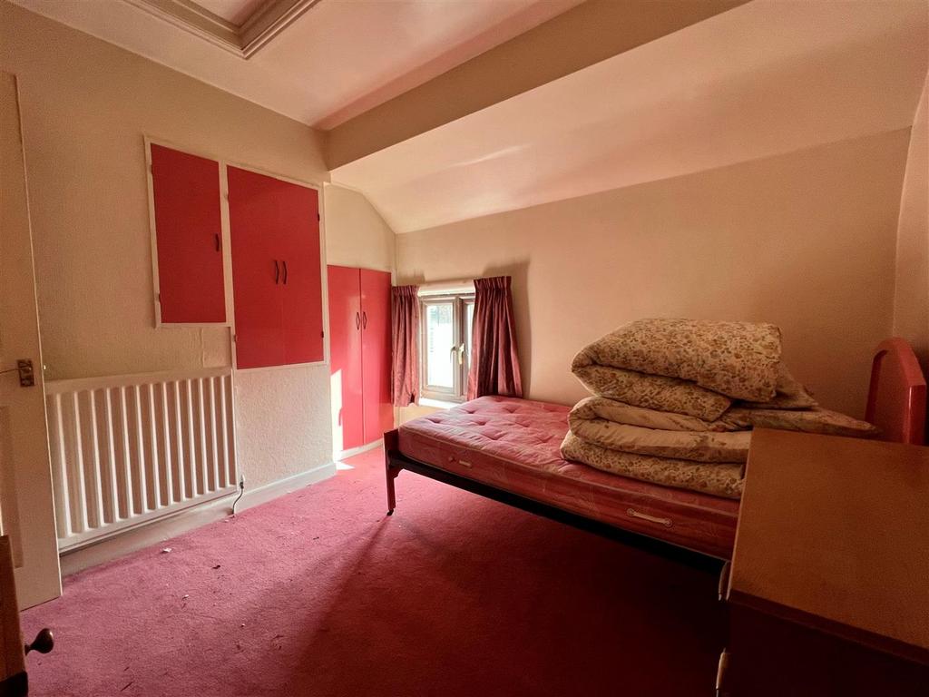 Bedroom 3.jpg