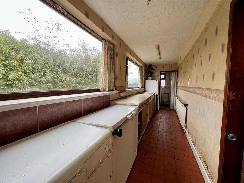 Utility Area.jpg