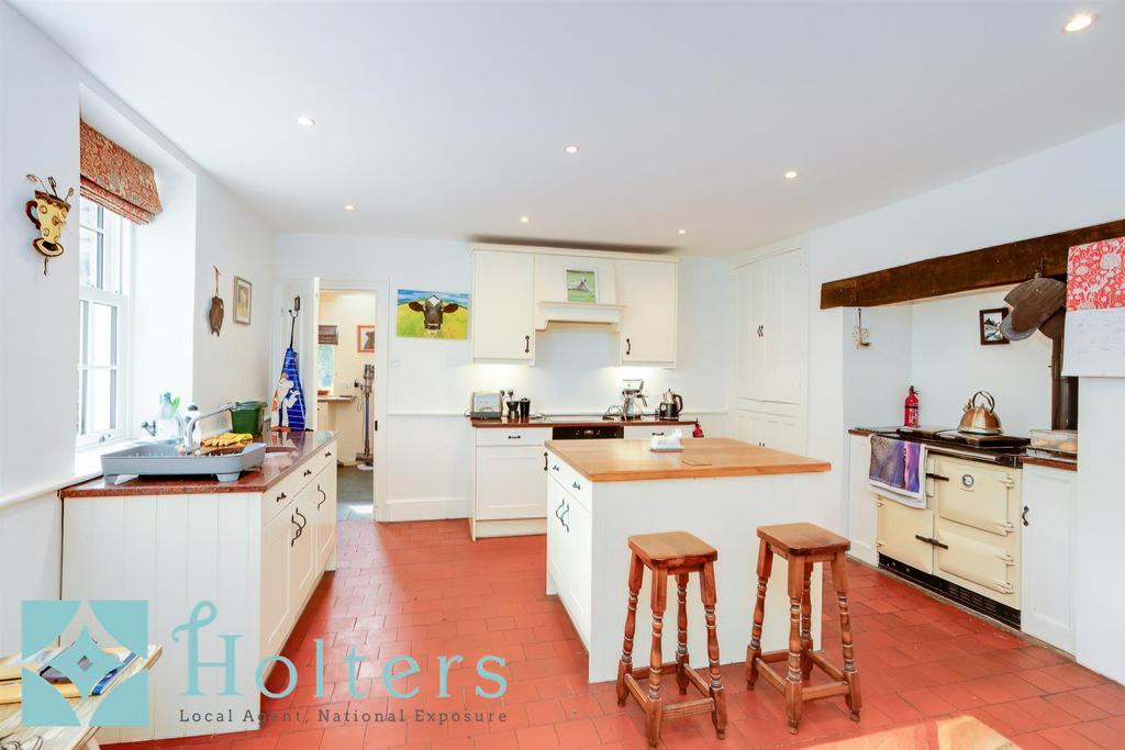 Abergwesyn, Llanwrtyd Wells 3 bed detached house for sale £535,000