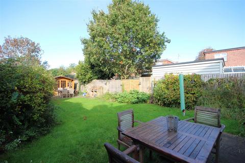 52 School Road, Upper Beeding, Steyning, BN44 3HY