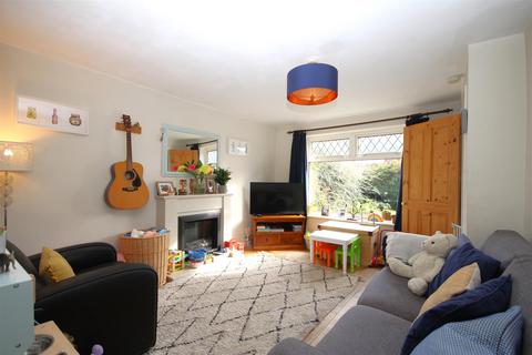 52 School Road, Upper Beeding, Steyning, BN44 3HY