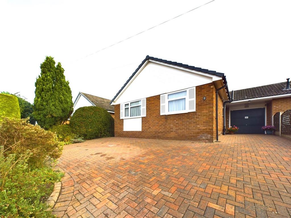 Stancliffe Avenue, Marford, Wrexham 2 bed semidetached bungalow for