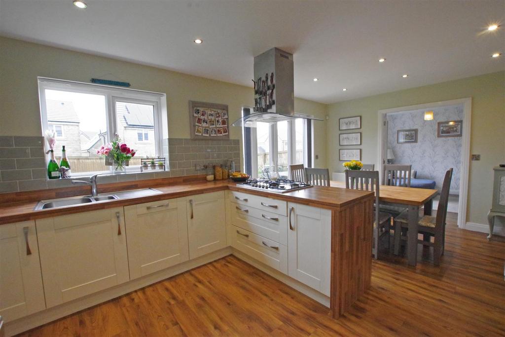 Dining Kitchen