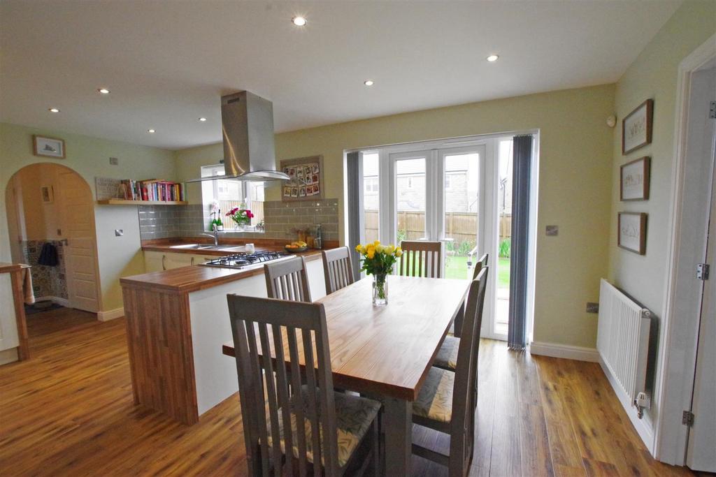 Dining Kitchen