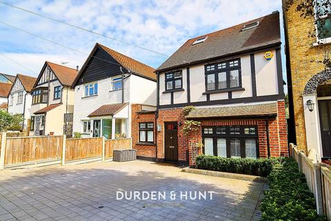 57 Queens Road, Loughton, IG10 1RR